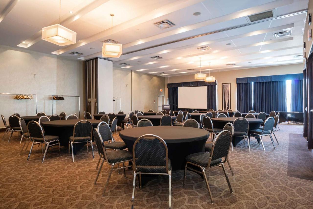 Sandman Hotel & Suites Winnipeg Airport Luaran gambar