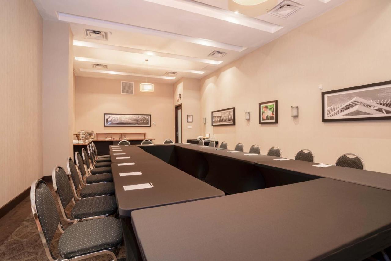 Sandman Hotel & Suites Winnipeg Airport Luaran gambar