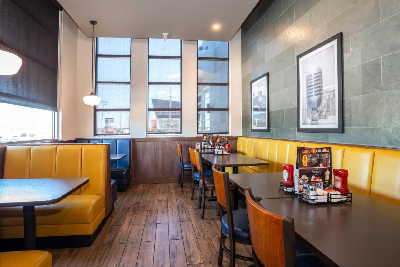 Sandman Hotel & Suites Winnipeg Airport Luaran gambar